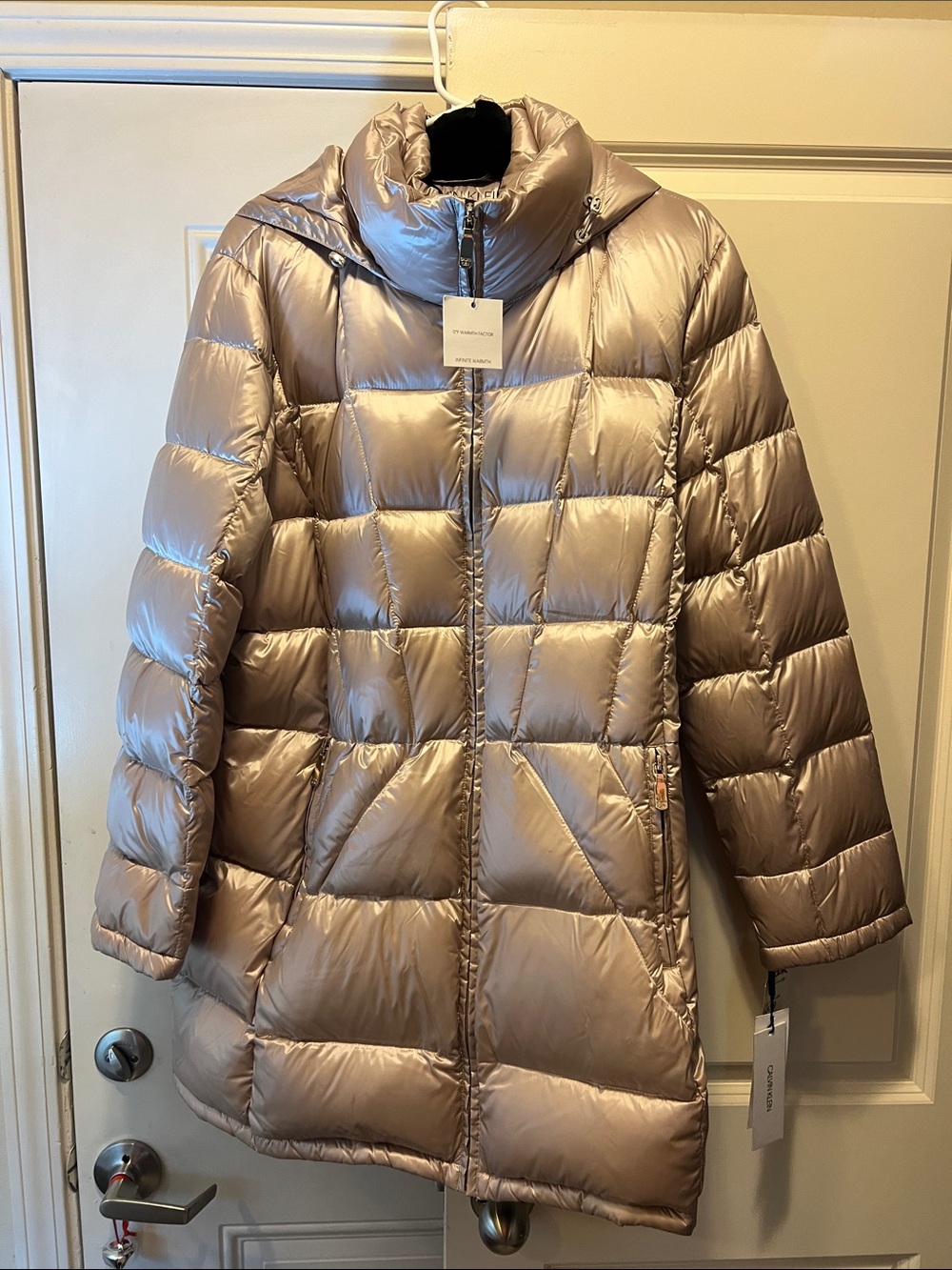 NWT Calvin Klein CWQ12880 Packable Long Puffer Coat XXL | 0° Warmth | Champagne